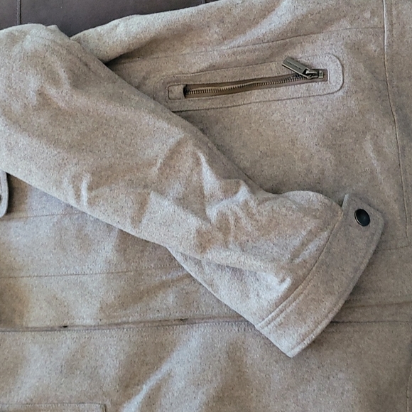 Winter Jacket, Beige and Brown - Picture 9 of 12